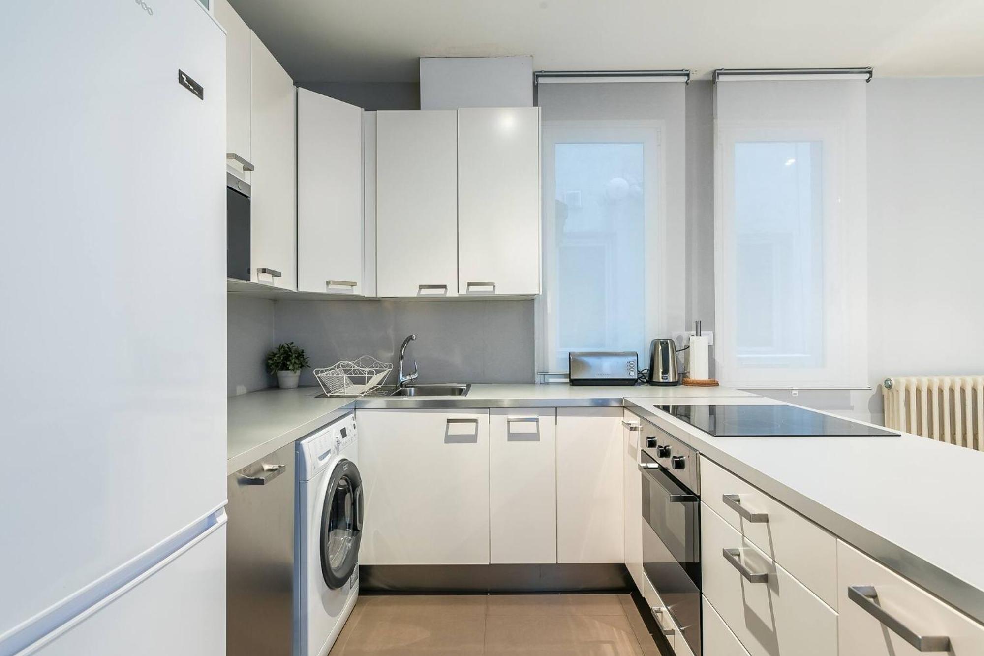 Castellana Suites مدريد المظهر الخارجي الصورة