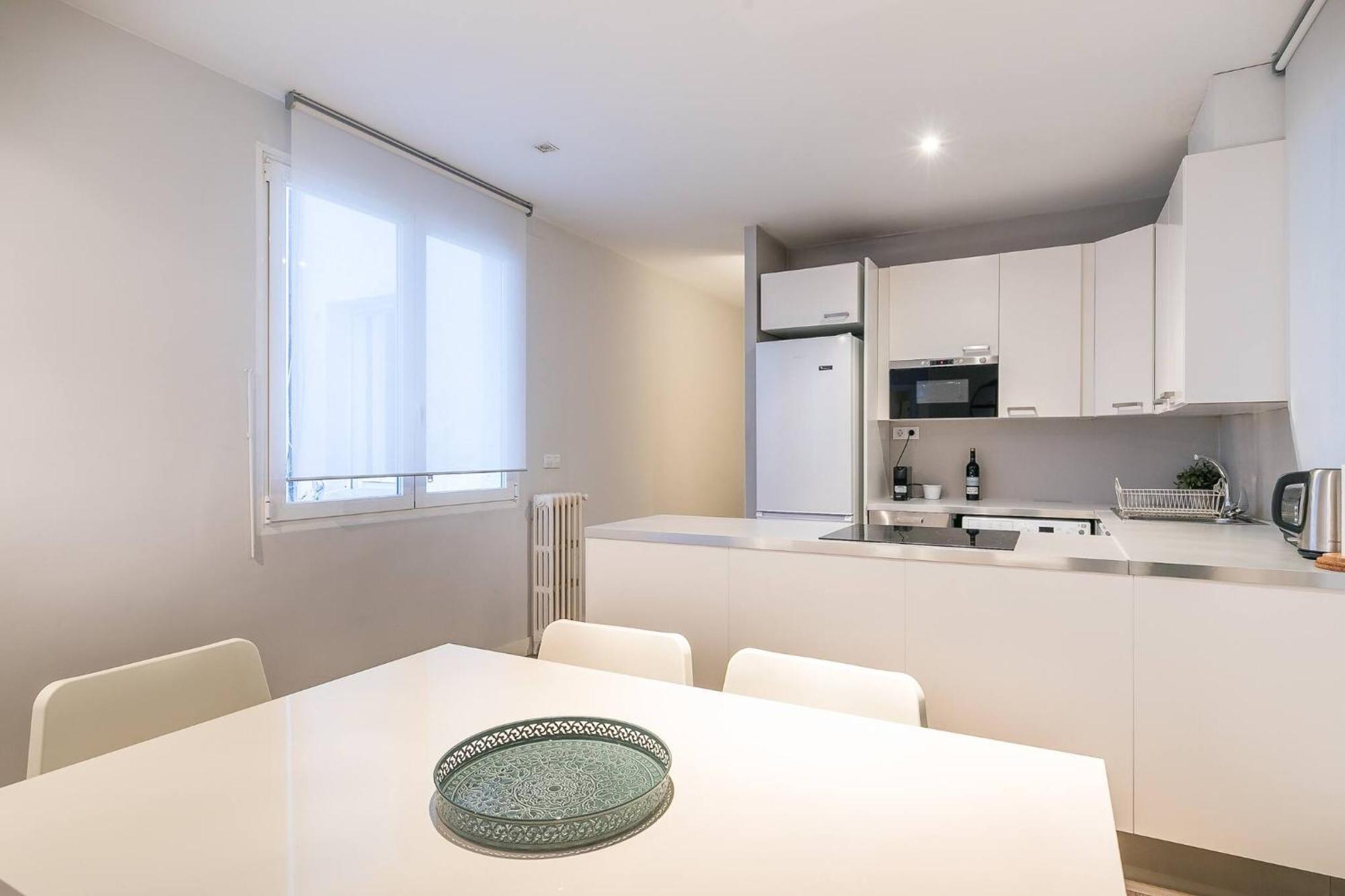 Castellana Suites مدريد المظهر الخارجي الصورة